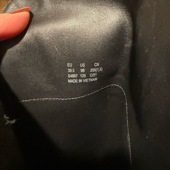 Stuart Wietzman keelan suede over the knee boot - Picture 4 of 4